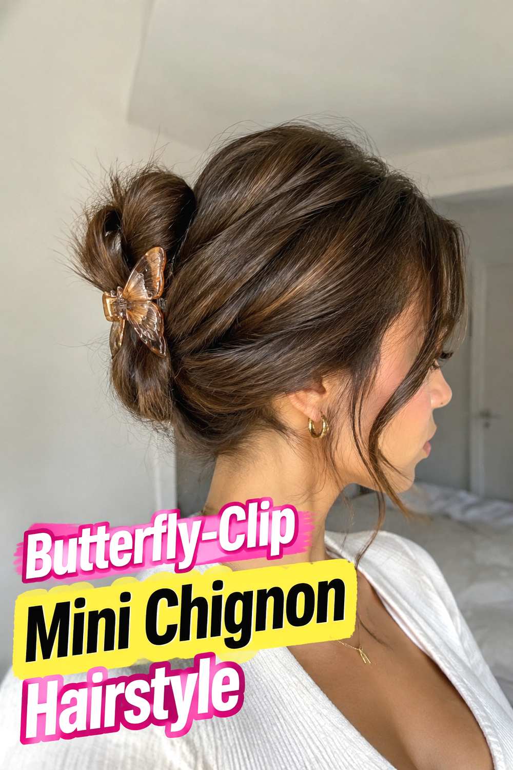 Butterfly-Clip Mini Chignon Hairstyle