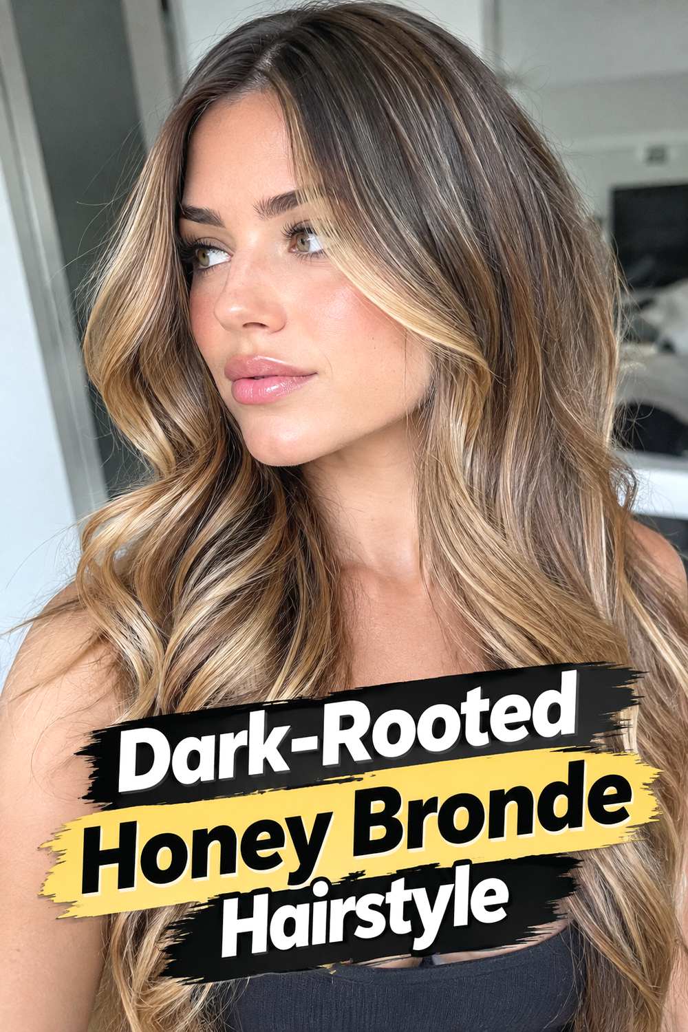 Dark-Rooted Honey Bronde Hairstyle
