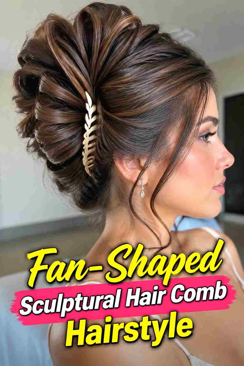 9. Fan Shaped Sculptural Hair Comb Hairstyle