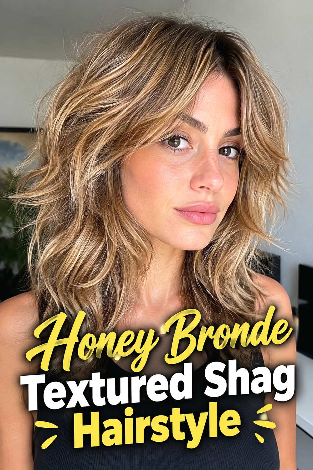 Honey Bronde Textured Shag Hairstyle