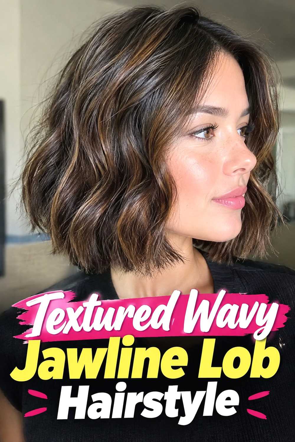 5. Textured Wavy Jawline Lob Hairstyle