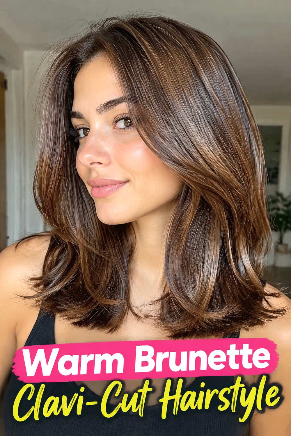 Warm Brunette Clavi-Cut Hairstyle